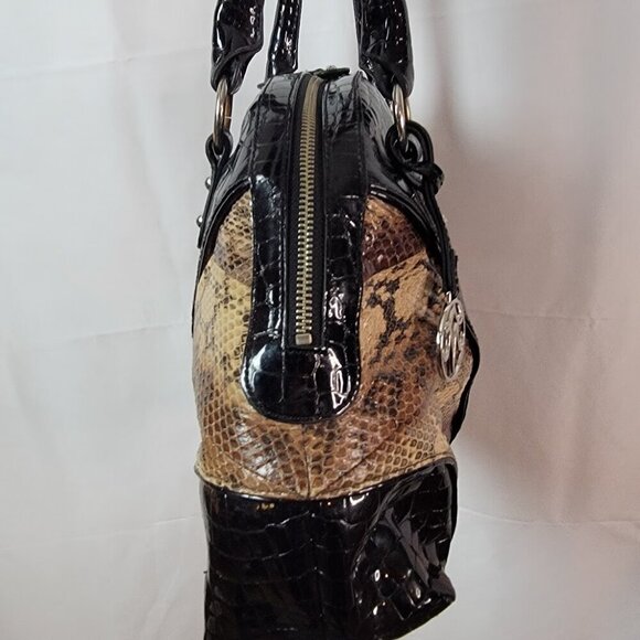 Johnson & Murphy Faux Snakeskin and Crocodile Shoulder Bag - Picture 7 of 11